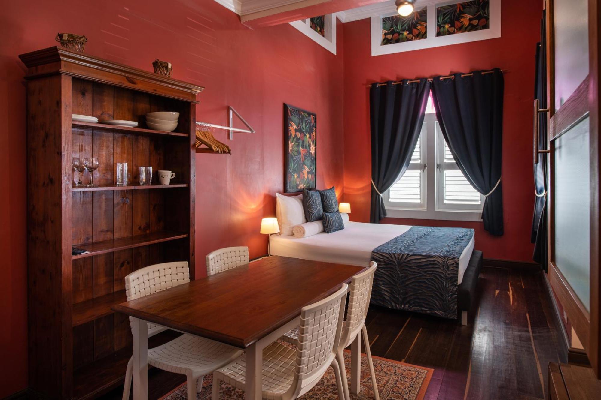 Villa Amalie & Villa Curiel Willemstad Room photo