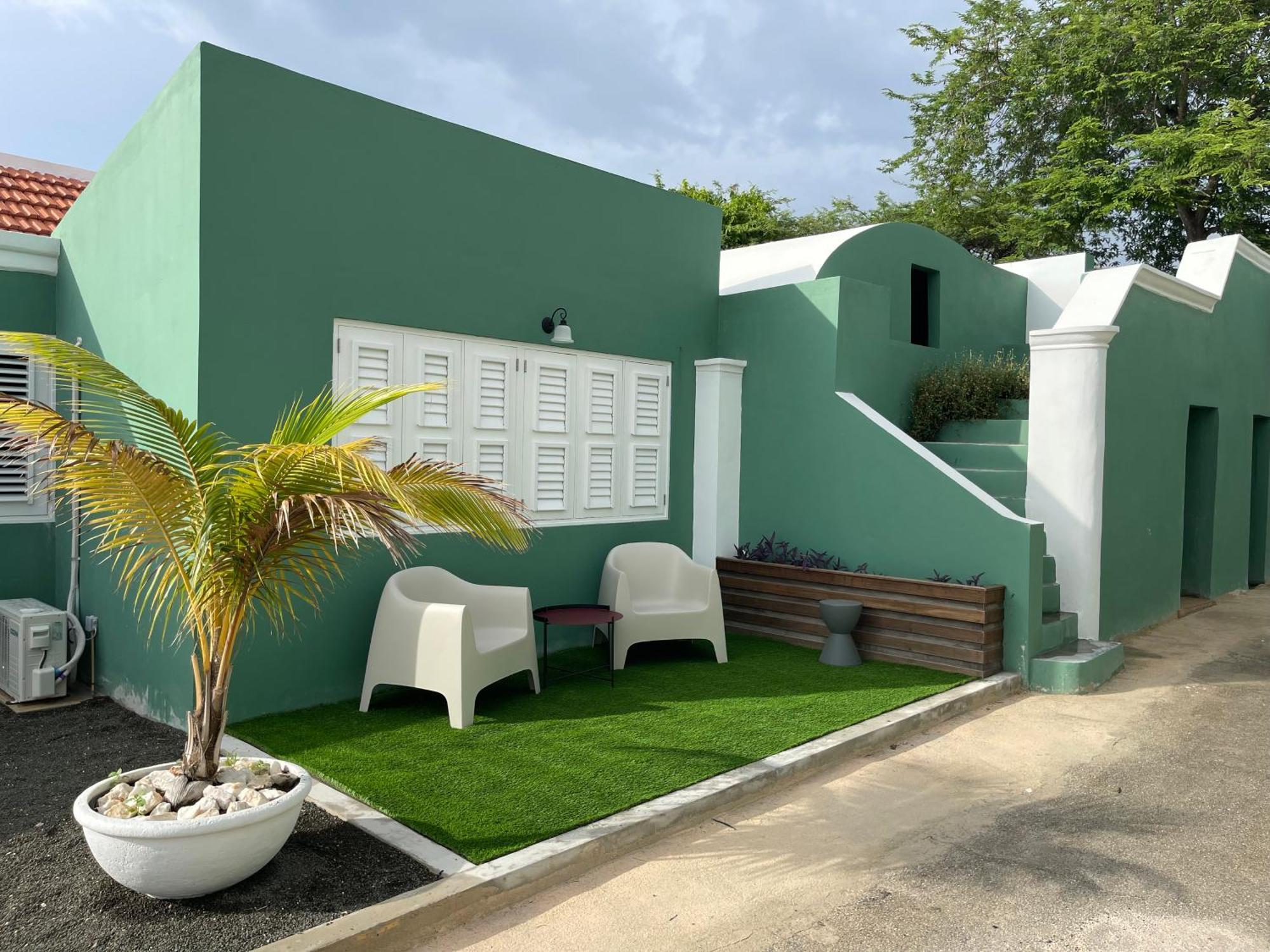 Villa Amalie & Villa Curiel Willemstad Room photo